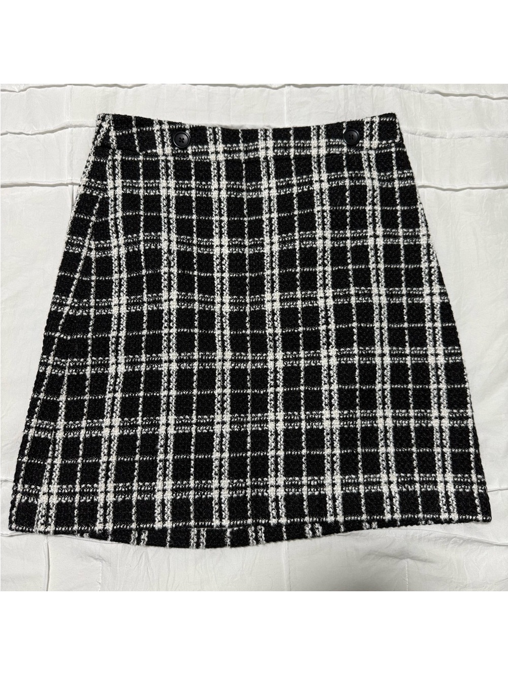 Banana Republic Black and White Plaid A-Line Skirt- Size 2
